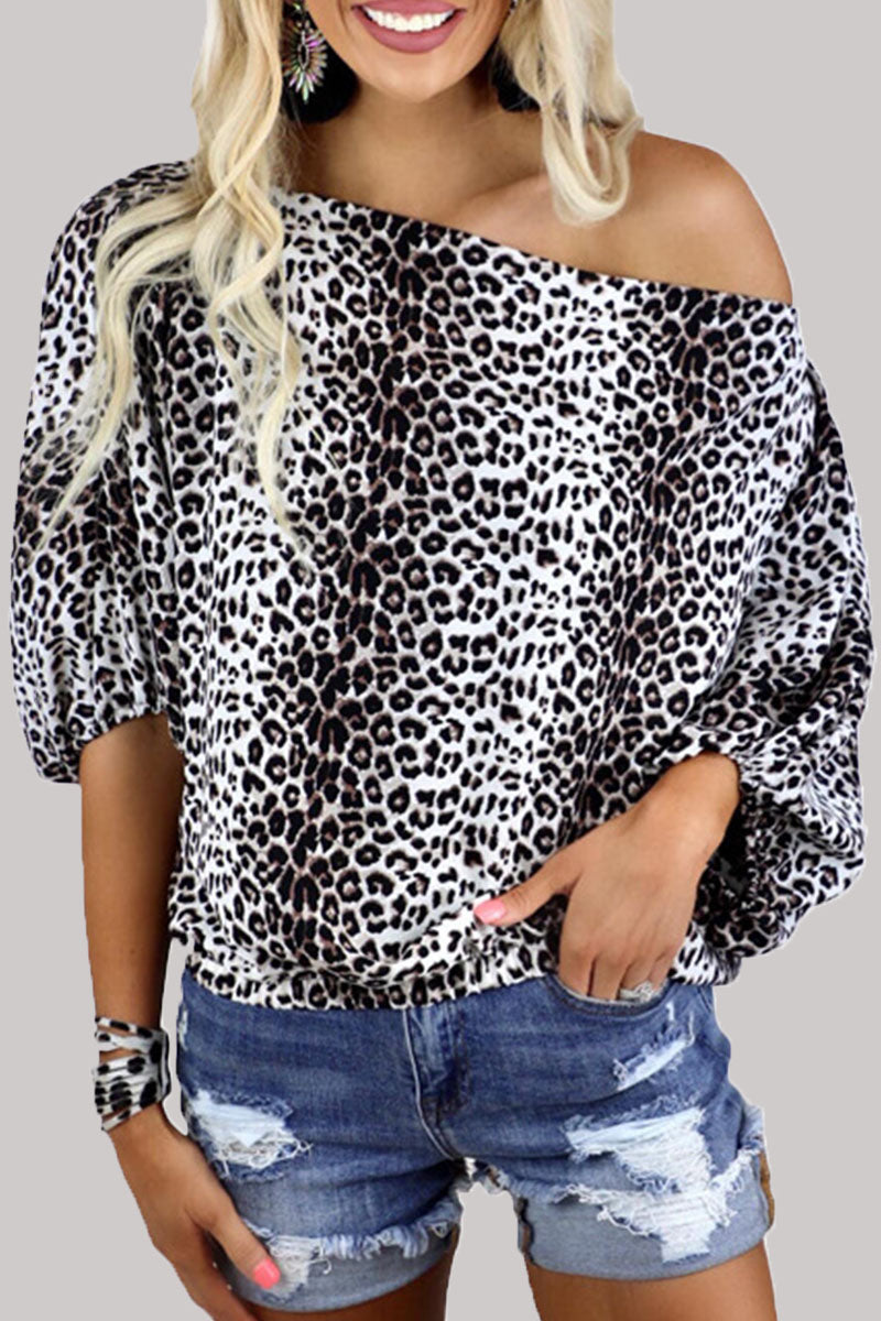 Fashion Street Leopard Oblique Collar T-Shirts
