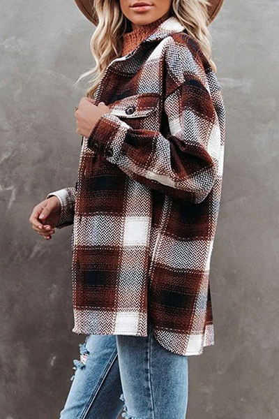Casual Plaid Pocket Buckle Turndown Collar Outerwear(3 Colors)
