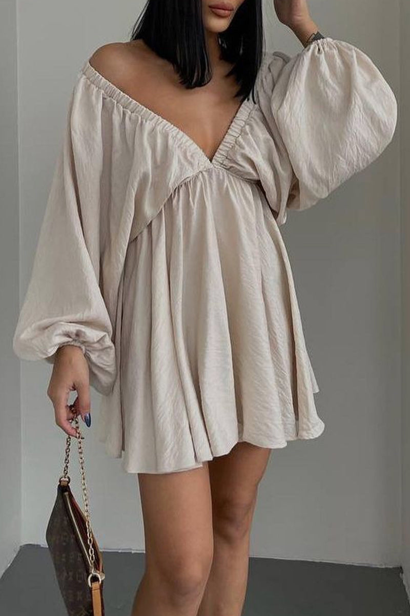 Sexy Simplicity Solid Flounce Fold V Neck Long Sleeve Dresses
